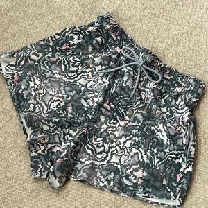 Athleta 3 1/2" shorts, size XS, multi colored